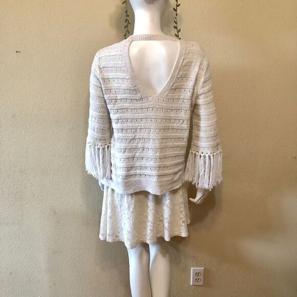 Nic+Zoe Fringe Cuff Top Size Medium - Picture 4 of 10